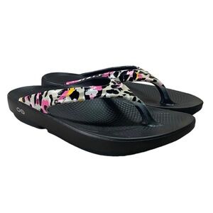 OOFOS OOLALA Limited Edition Multicolored Flip Flop Sandals